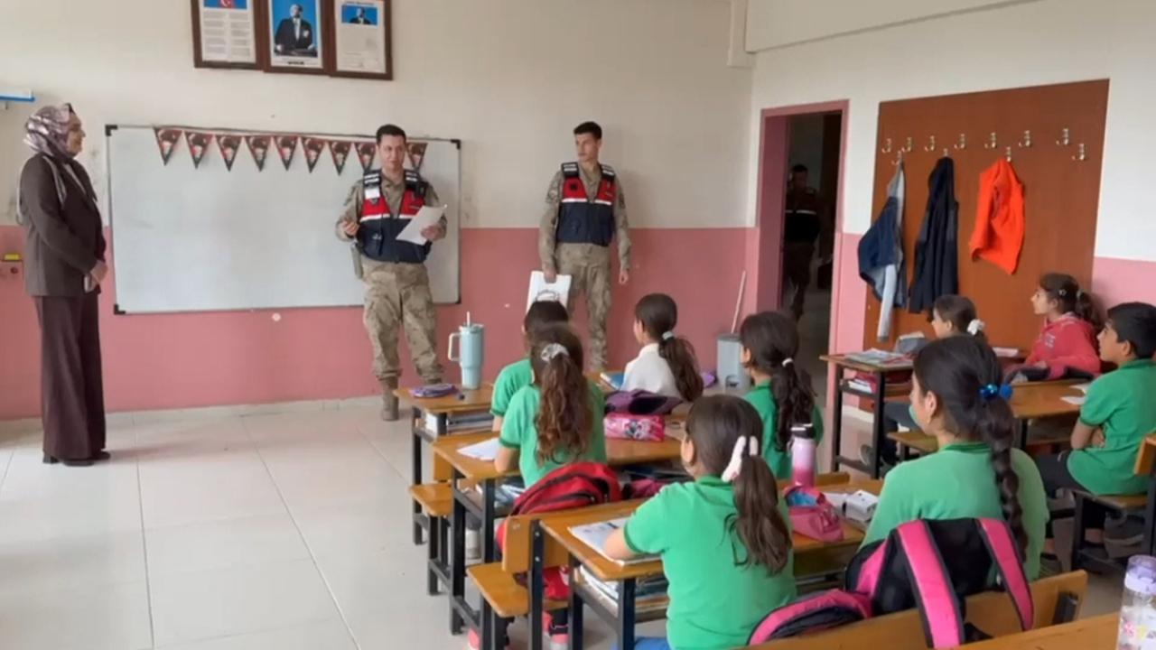 Urfa'da İlçe Jandarma'dan anlamlı ziyaret!