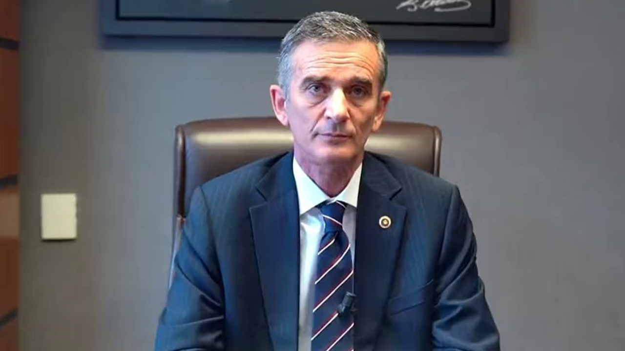 CHP Sakarya Milletvekili Ümit Dikbayır partisinden istifa etti!