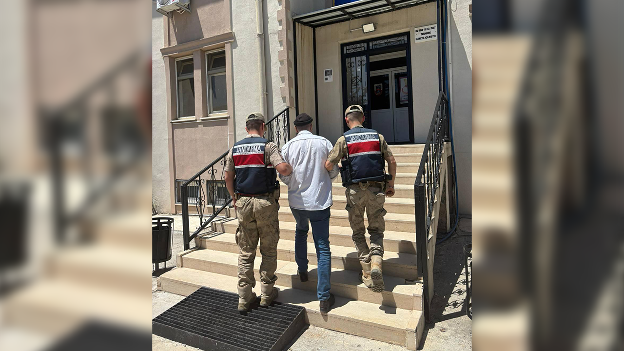 Hakkında kesinleşmiş hapis cezası bulunan firari hükümlü yakalandı!