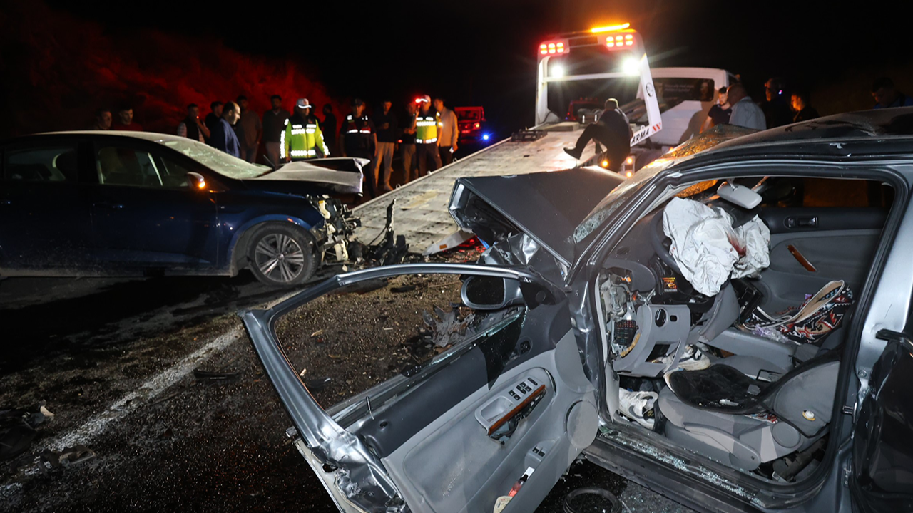 Hatalı sollama faciaya neden oldu: Ölü ve yaralılar var!