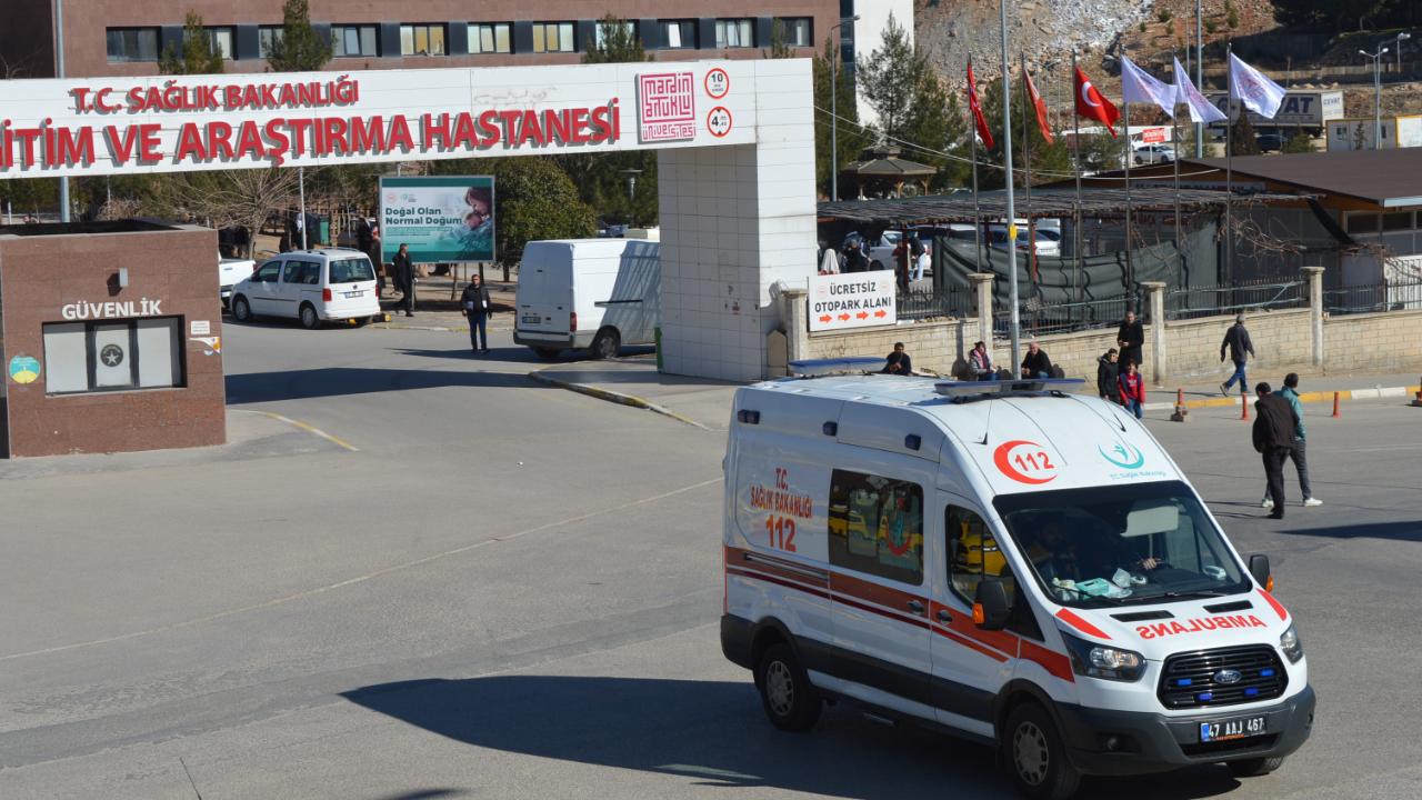 İki aile arasında taşlı, sopalı kavga: Yaralılar var!