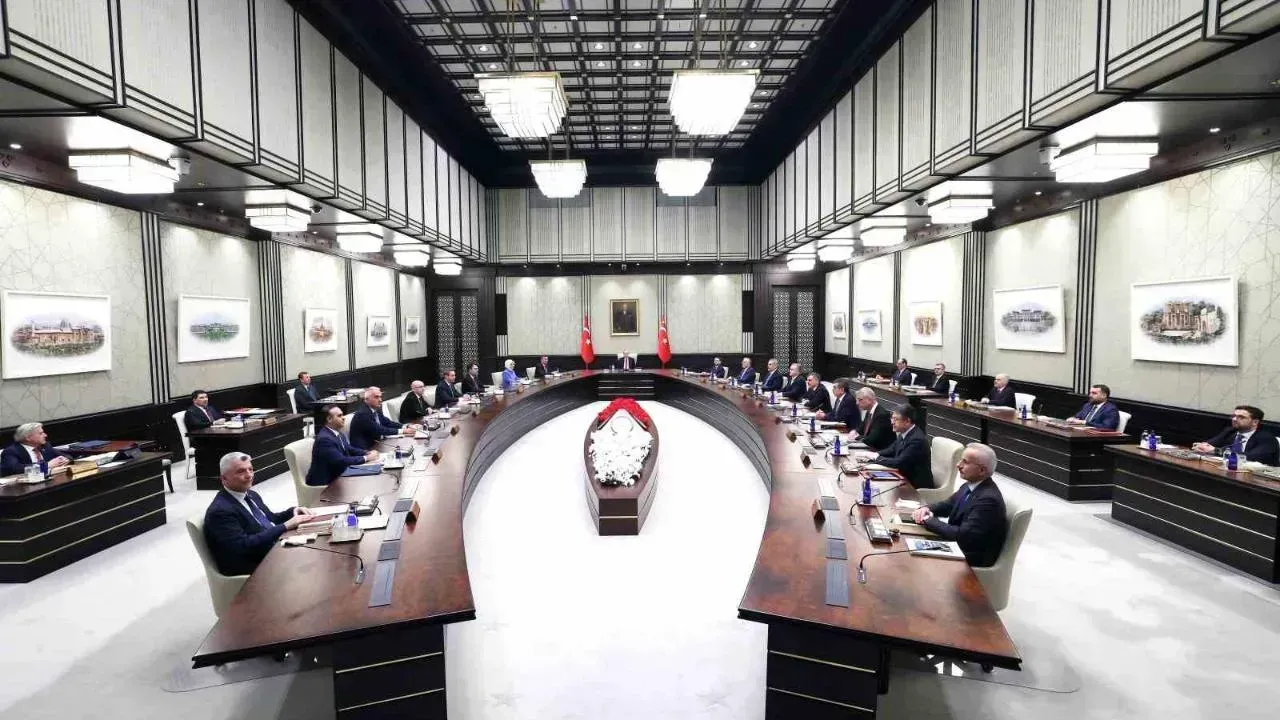 Kabine bugün toplanıyor! Gözler NATO Zirvesi ve ekonomide!