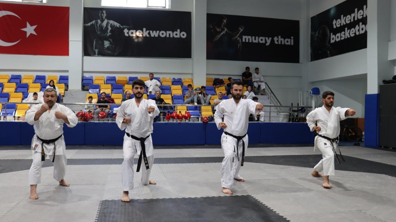 Şanlıurfa karate dan sınavlarına ev sahipliği yaptı!