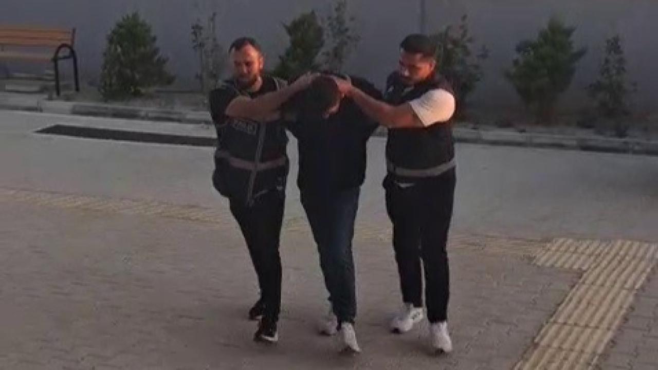 Suç makinesi çaldığı altınları kuyumcuya satarken yakalandı!