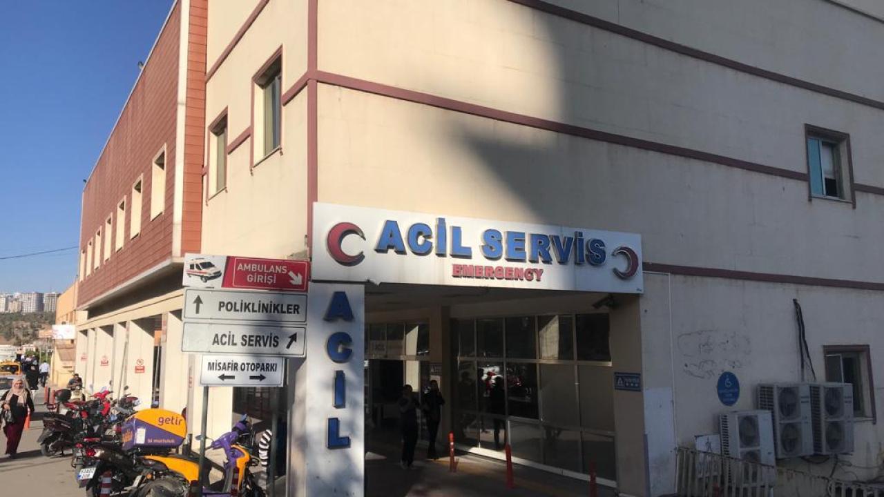 Urfa’da daire başkanı kendisini silahla vurdu!