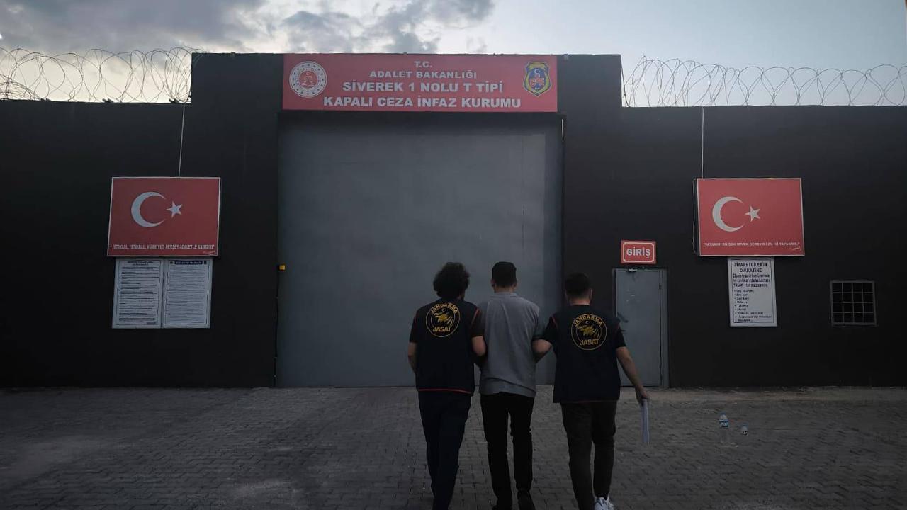 Adeta suç makinası! 18 yıl hapsi bulunan firari Siverek'te yakalandı!