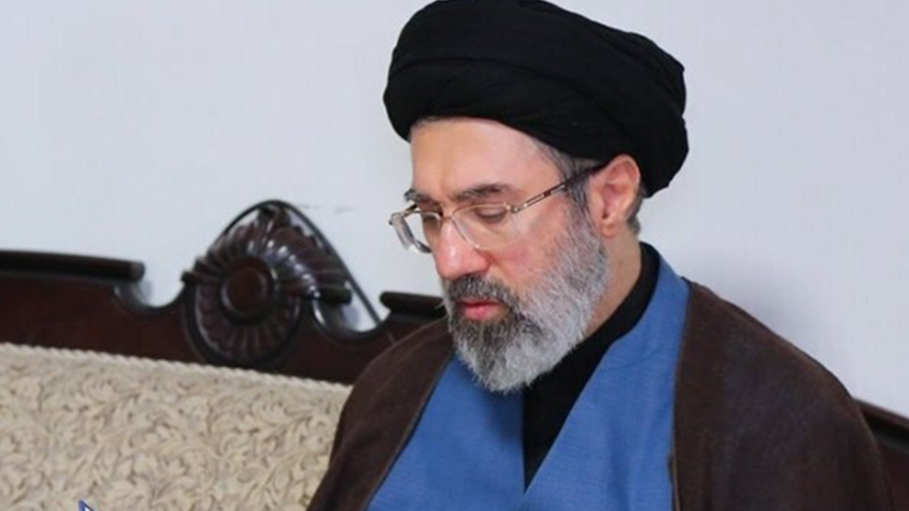 Hamaney: "ABD’nin ihlalleri Trump’ın imzasını değersiz ve geçersiz kıldı"