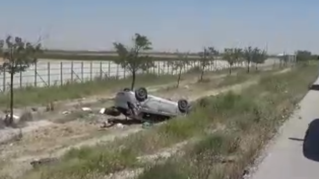 Otomobil takla attı: Ölü ve yaralılar var!