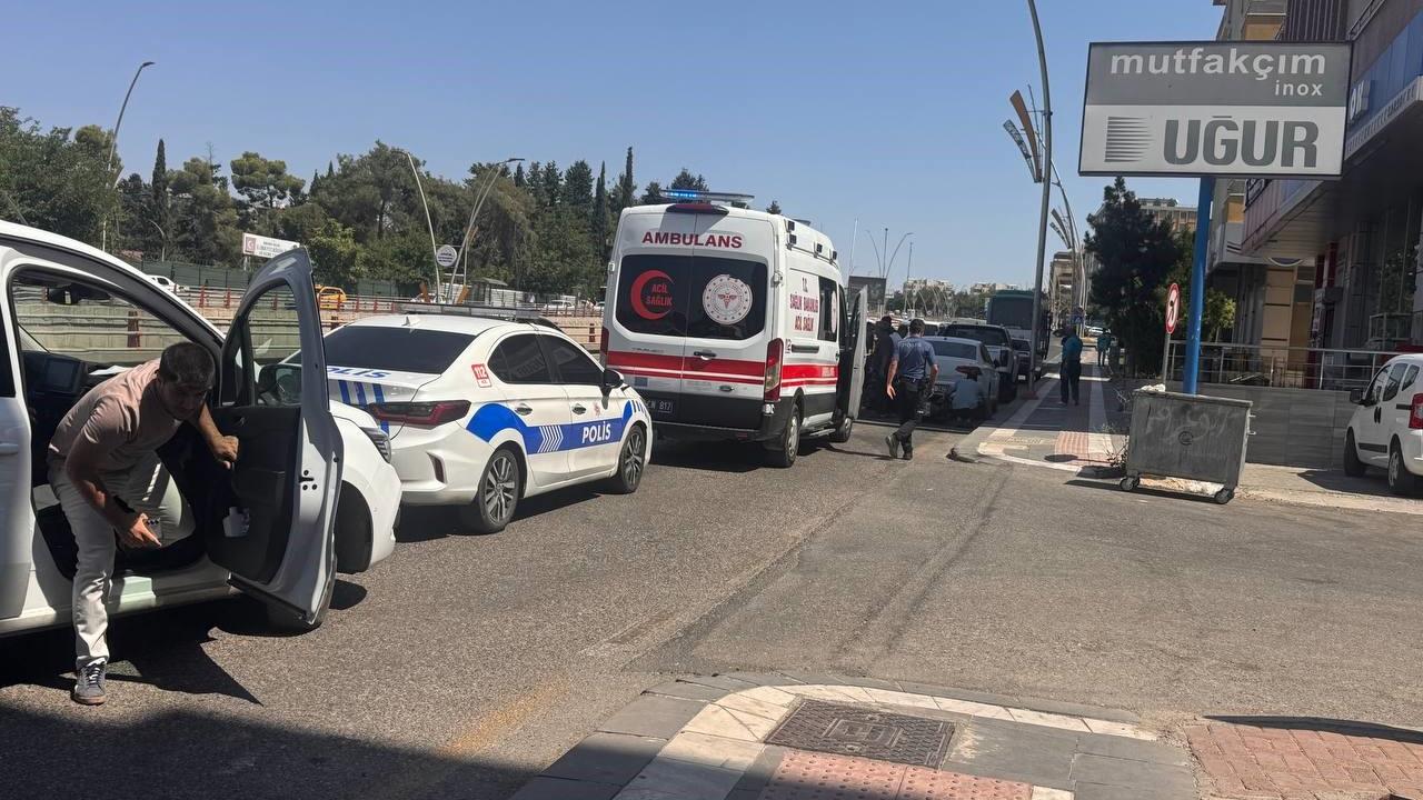 Urfa'da motosiklet kazası sürücü yralandı!