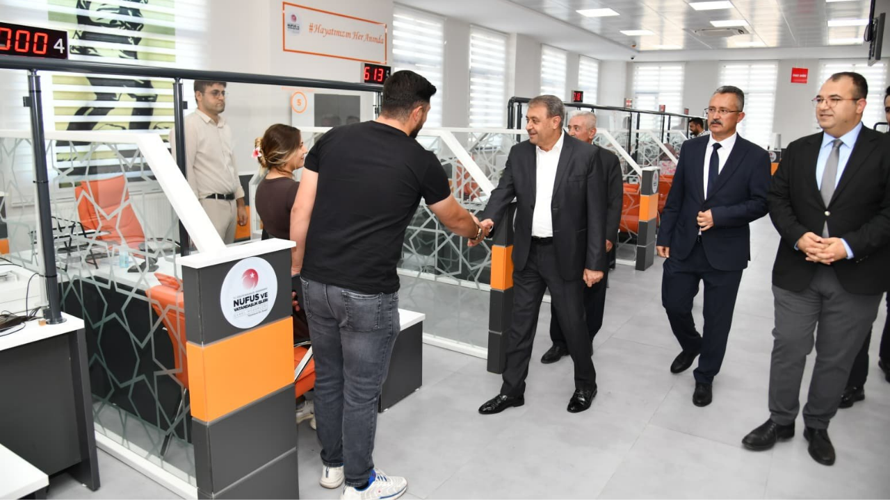 Vali Şıldak'tan Eyyübiye Hükümet Konağı'nda inceleme!