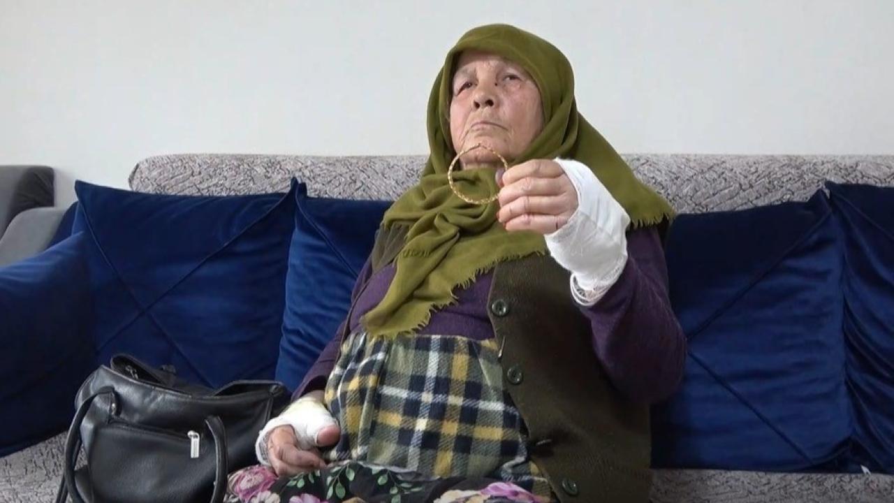 Yaşlı kadına bıçaklı gasp: 15 yıl hapis istemi!