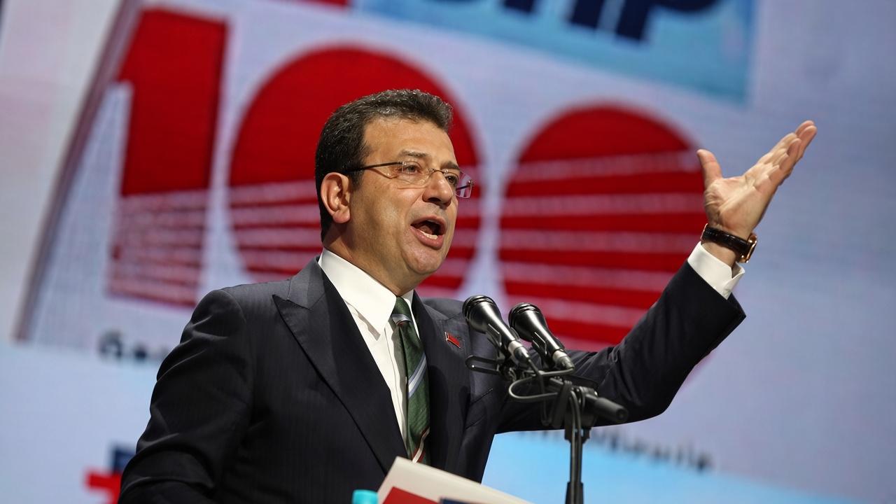 Ekrem İmamoğlu CHP'den istifa etti!