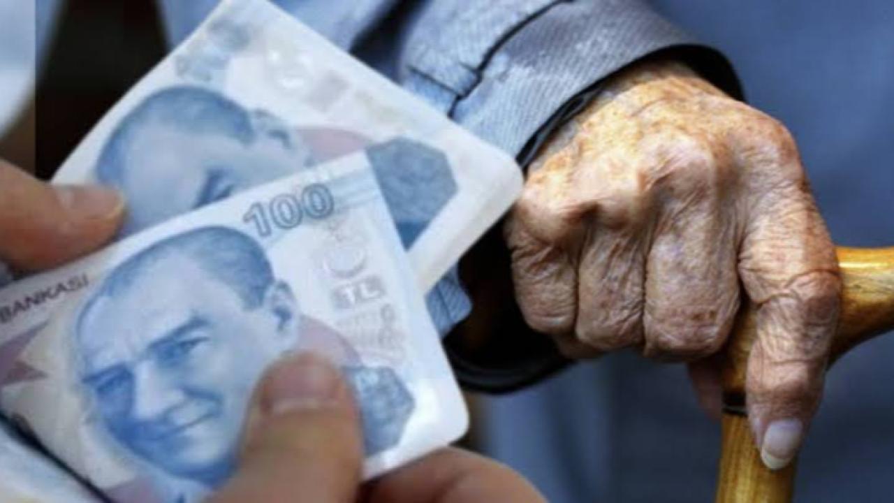 Emekli aylığı fark ödeme tarihi belli oldu!