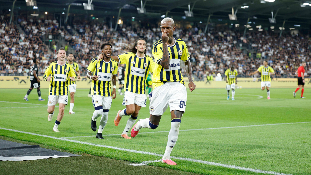 Fenerbahçe Şampiyonlar Ligi'nde play-off'ta!