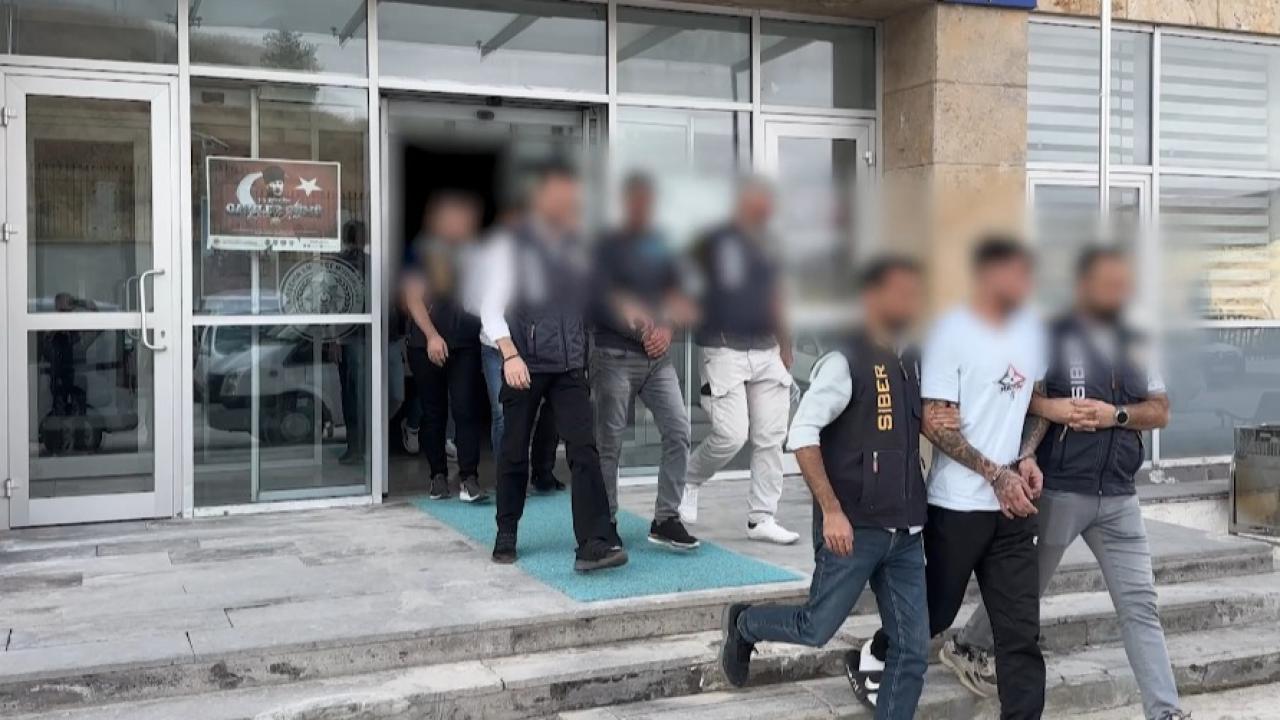 Urfa'da sahte araç kiralama çetesine dev operasyon!