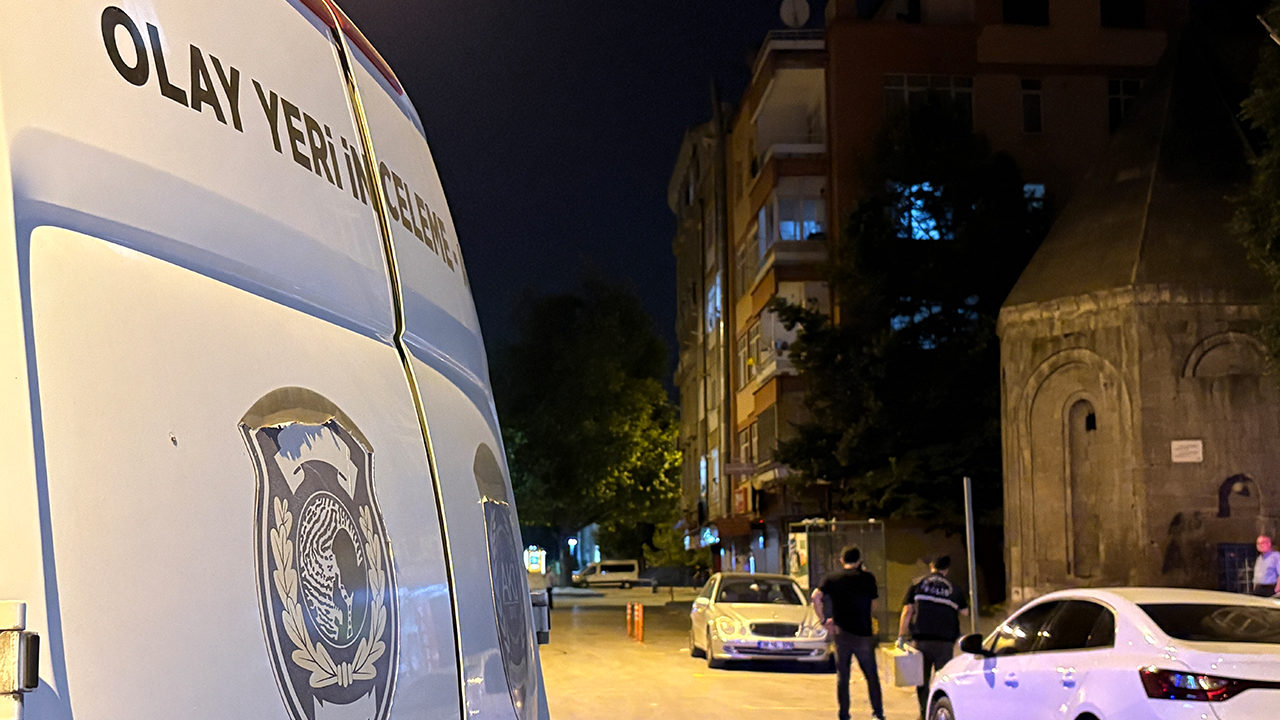 Önce biber gazı sıktılar sonra bıçakladılar!