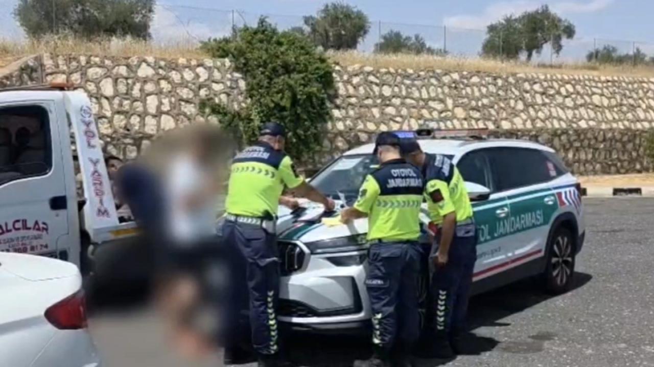 Urfa'da plaka gizleyerek seyreden araca ağır ceza!