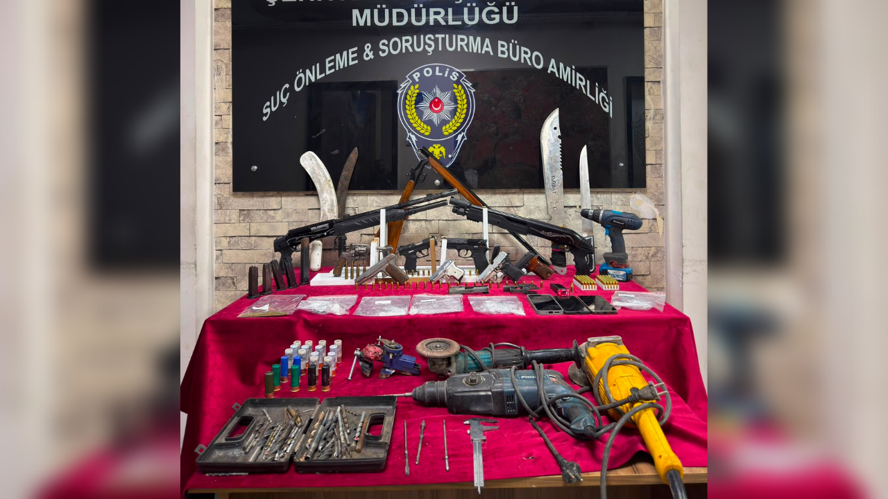Ruhsatsız silah operasyonu!