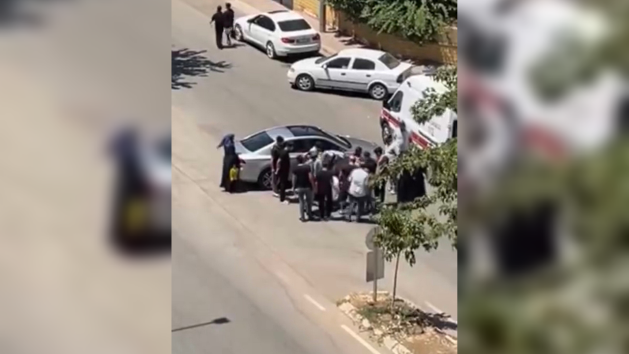 Şanlıurfa'da otomobil ile motosiklet çarpıştı!