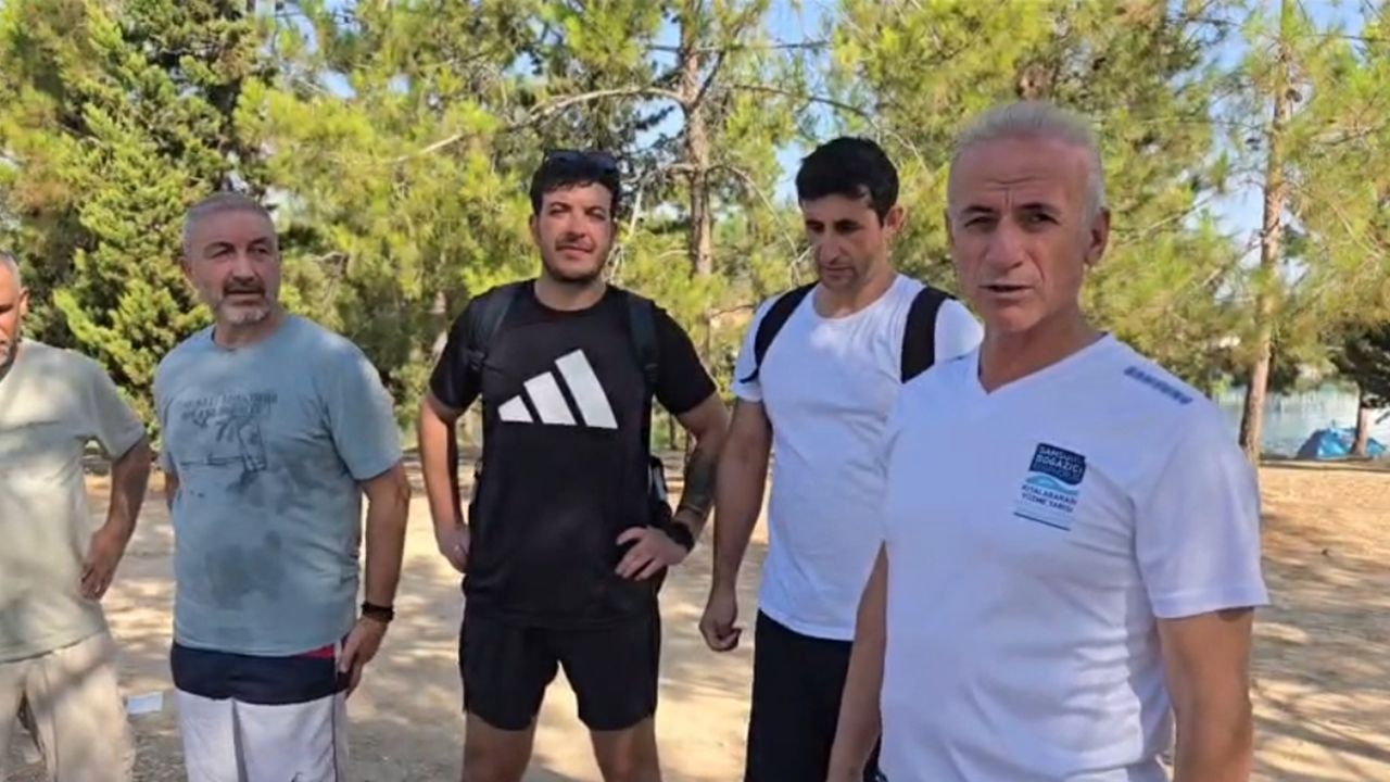 Şanlıurfa’da yüzücülerden çevre duyarlılığı!