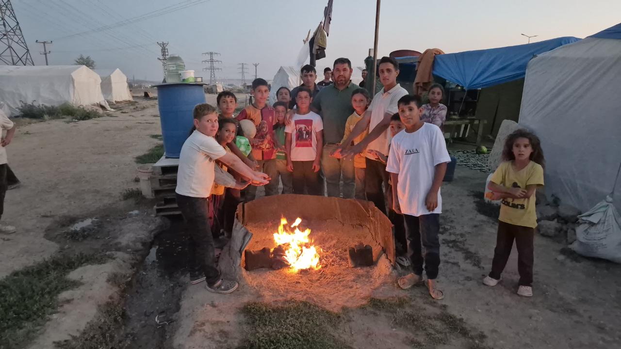Şanlıurfalı mevsimlik işçilerin zorlu yaşamı: Çadırda umutla bekliyorlar!
