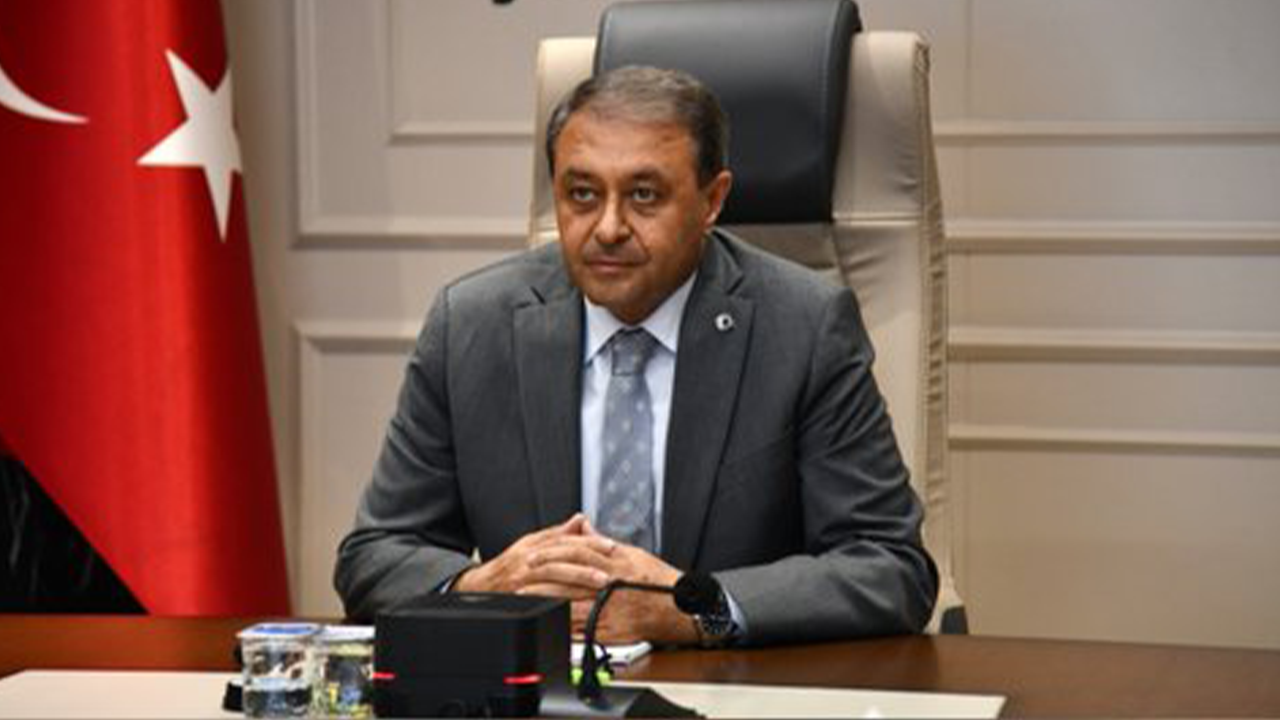 Vali Şıldak Urfa'daki karayolları yatırımlarını ele aldı!