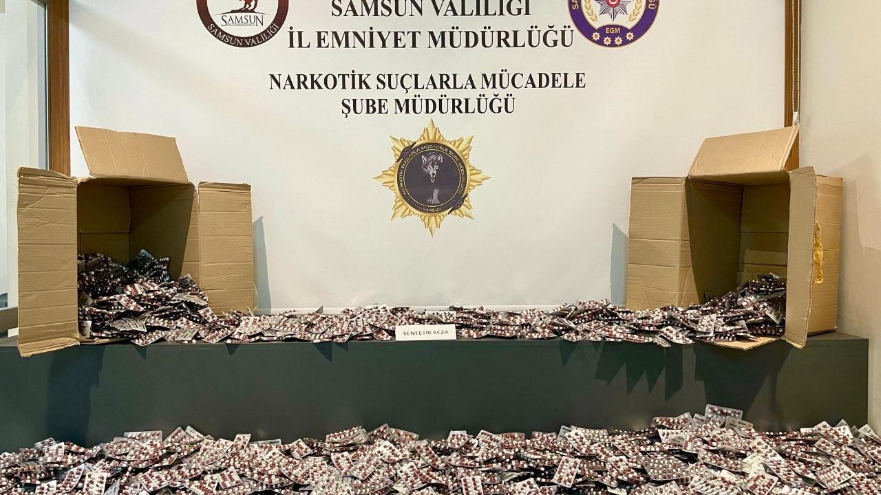 Yatağın altından 46 bin uyuşturucu hap çıktı!