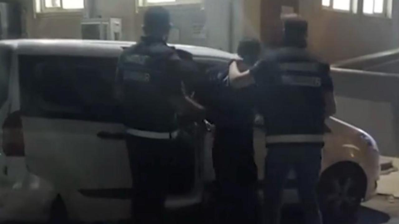 Akılalmaz uyuşturucu taşıma yöntemi!