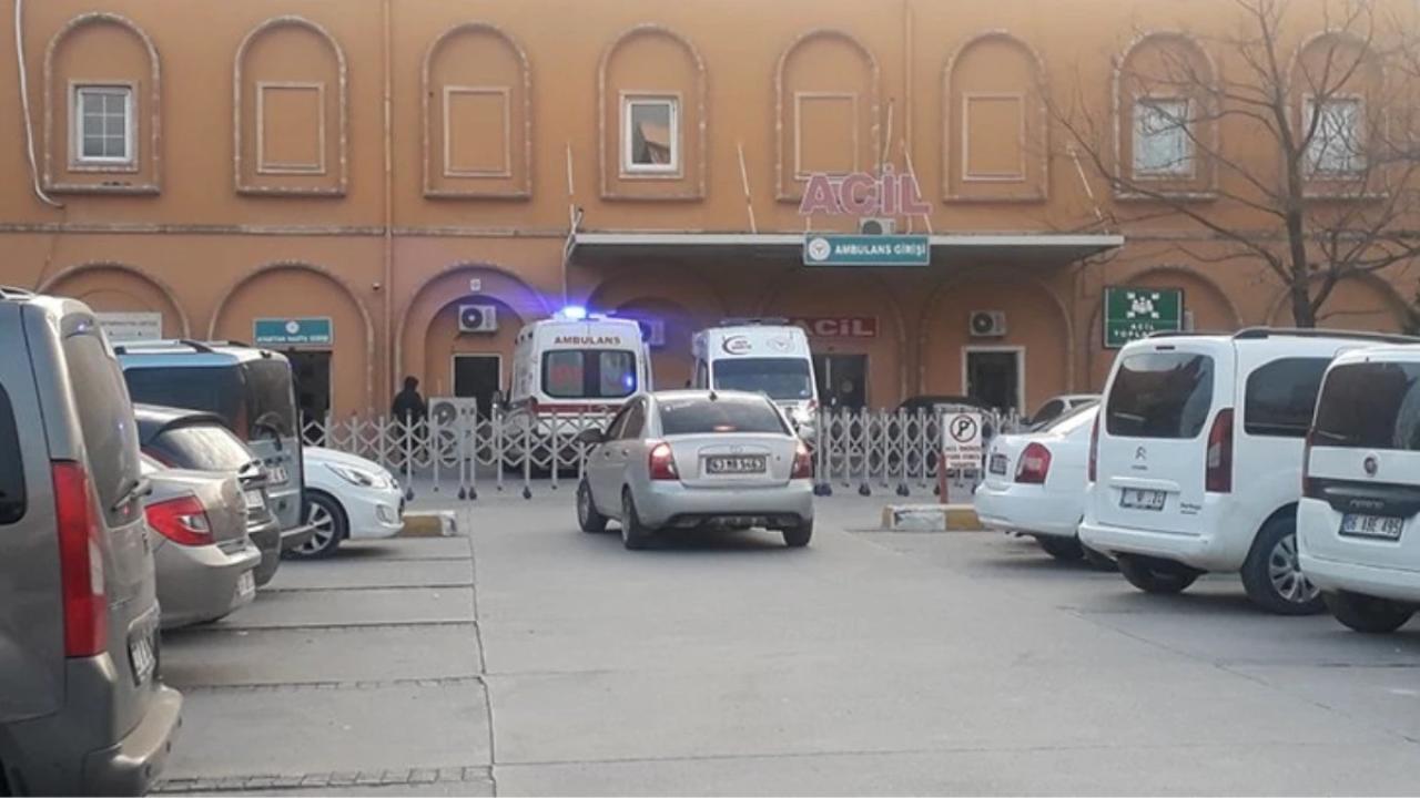 Akrabalar arasında taşlı, sopalı kavga: Çok sayıda yaralı!