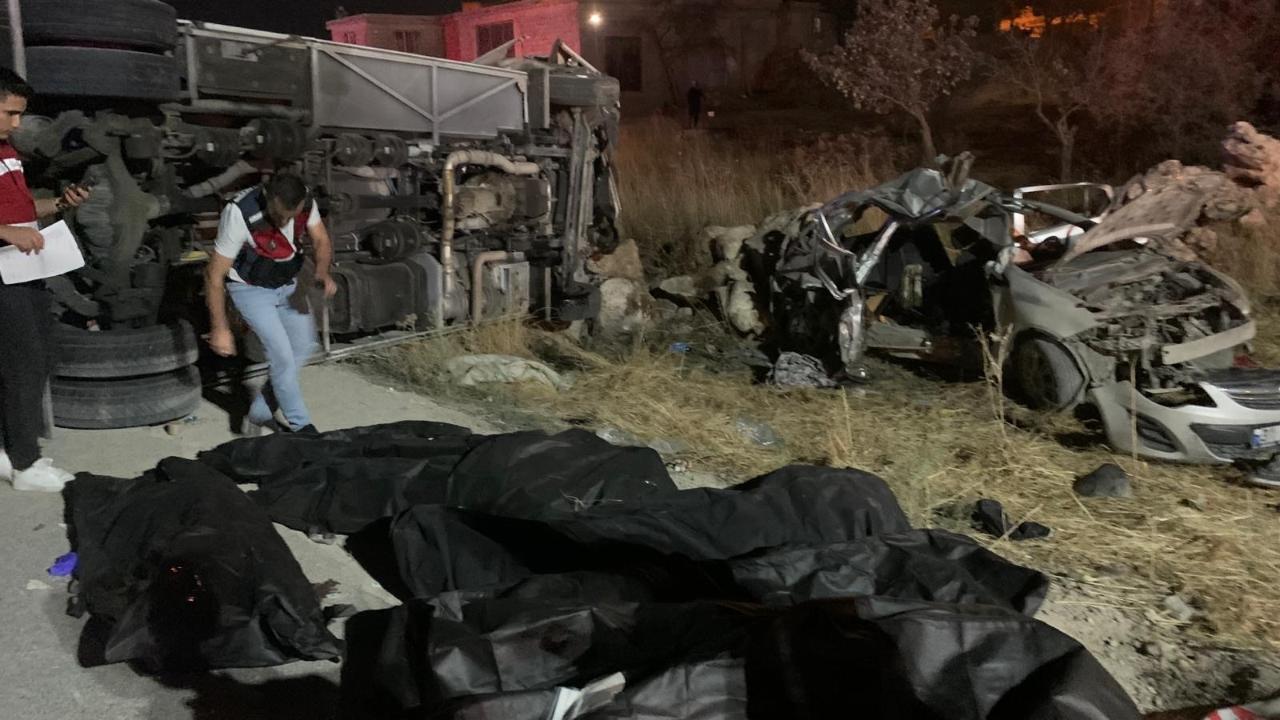 Gaziantep'teki kazada hayatını kaybedenlerin kimlikleri belli oldu!