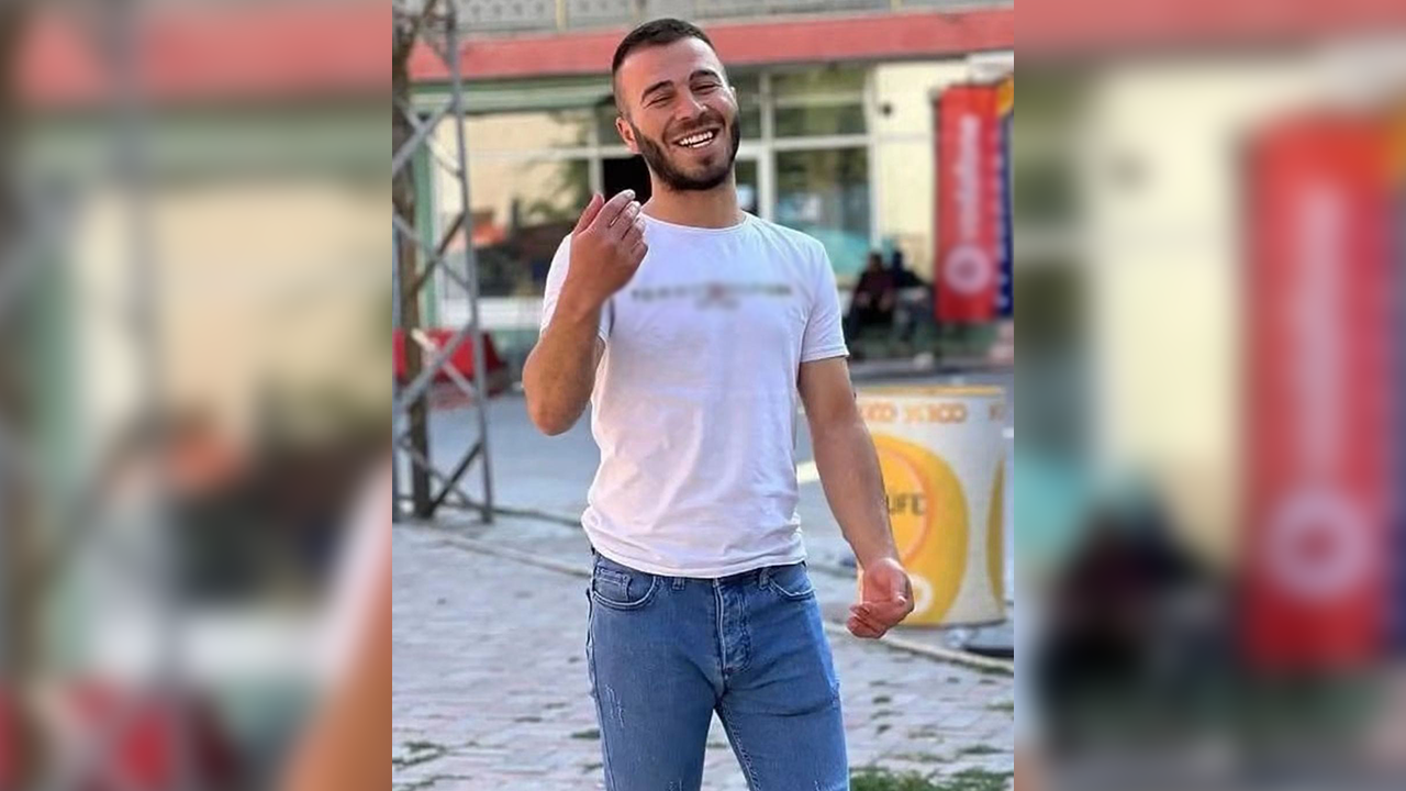 Otomobilin çarptığı genç hayatını kaybetti!