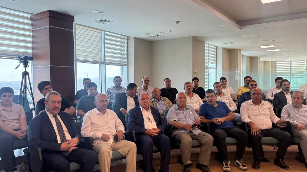 Şanlıurfa'da yılın ilk pamuk satışı yapıldı!
