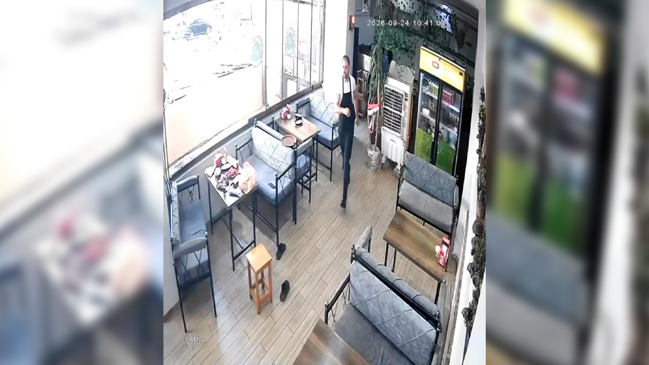 Urfa'da deprem paniği: Terliğini bırakıp çorapla dışarı kaçtı!