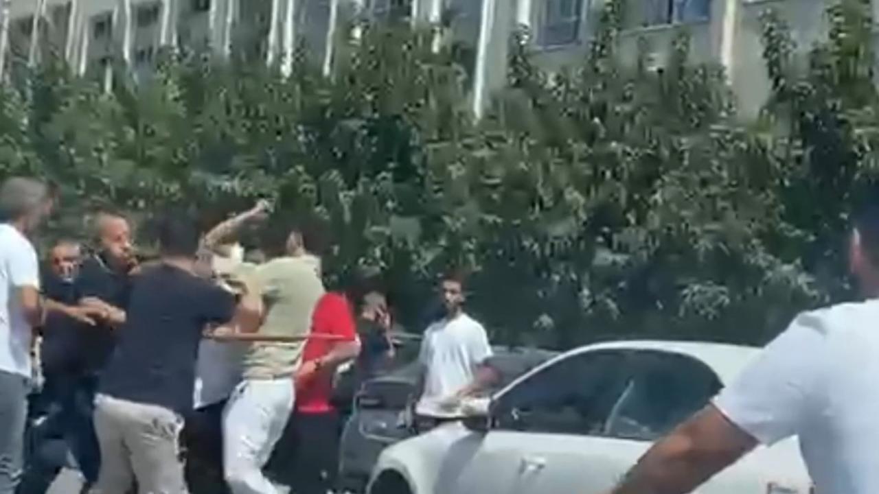 Urfa'da taşlı sopalı kavga!