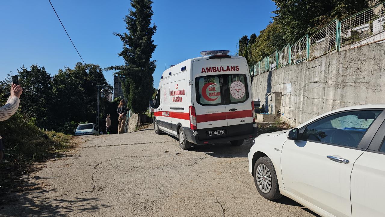 Emekli polis memuru mezarlıkta ölü bulundu!