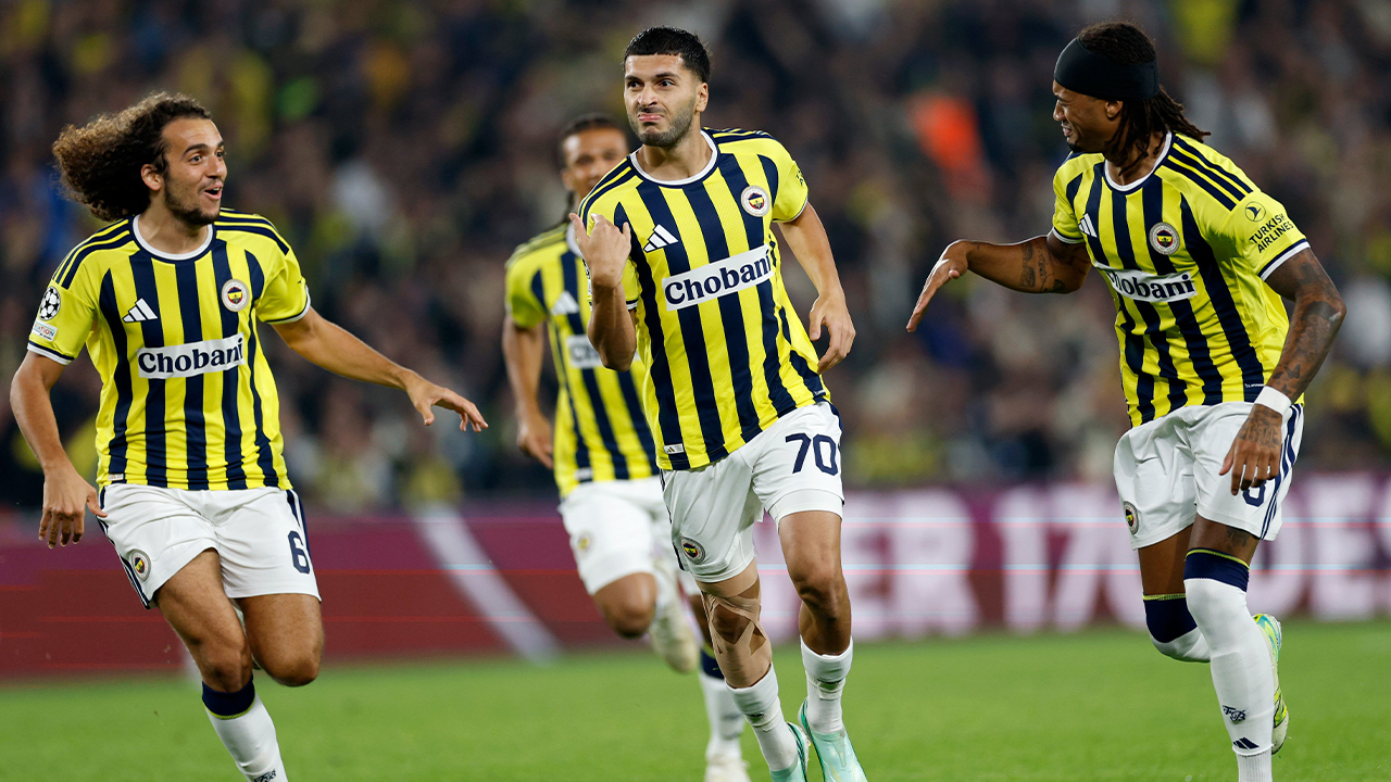 Fenerbahçe evinde puan kaybetti!