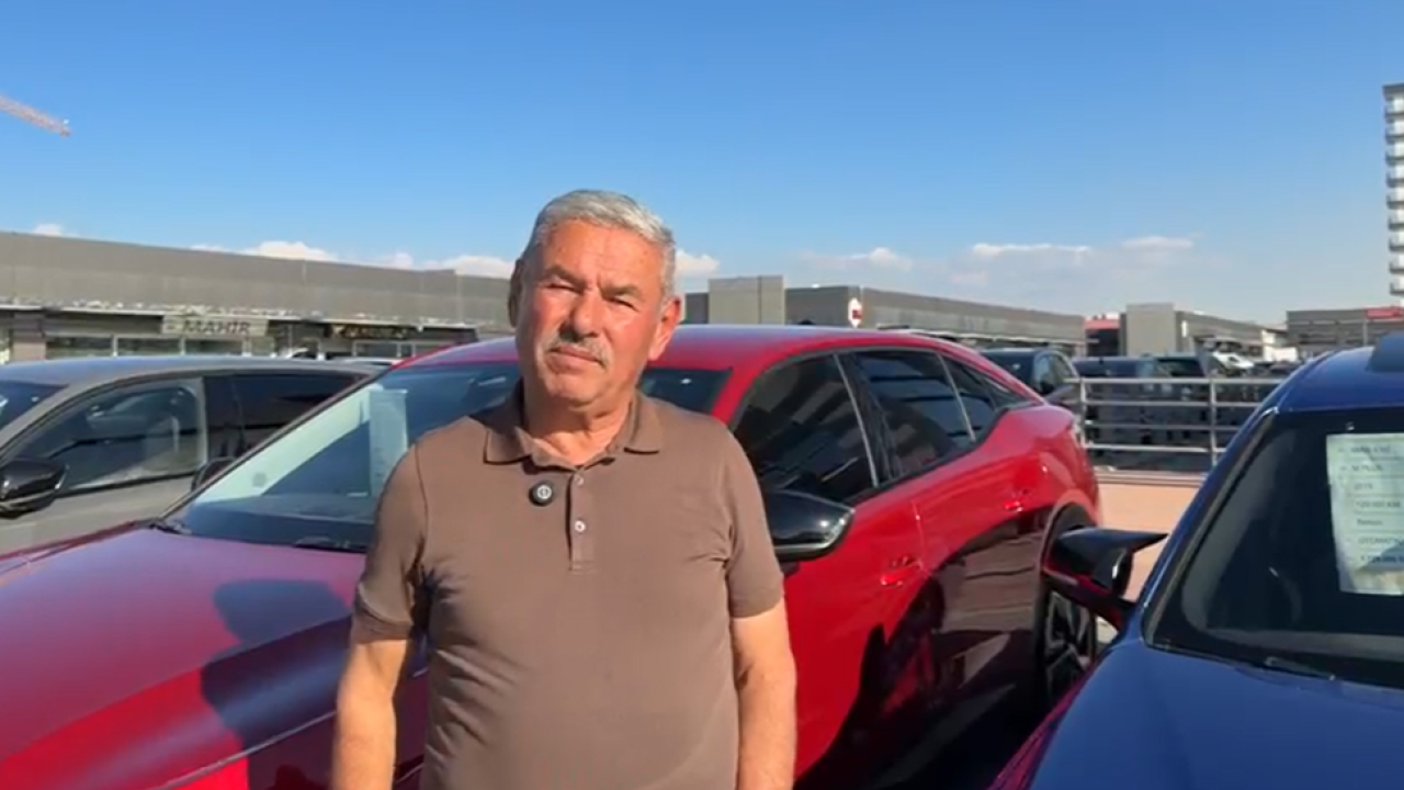 Galerici Hulusi Cankurtaran değerlendirdi :“Otomobil piyasasında ciddi düşüş”