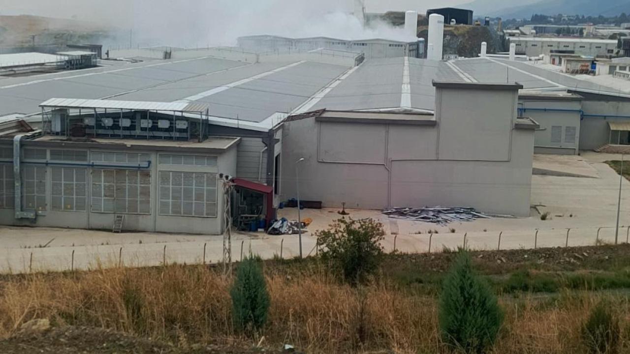 Gaz dolum tesisindeki oksijen tankı patladı!