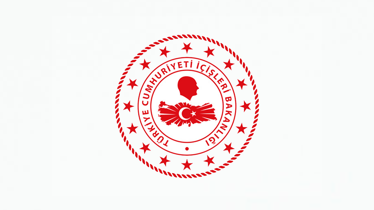İçişleri Bakanlığı duyurdu: Belediye başkanları görevden uzaklaştırıldı!