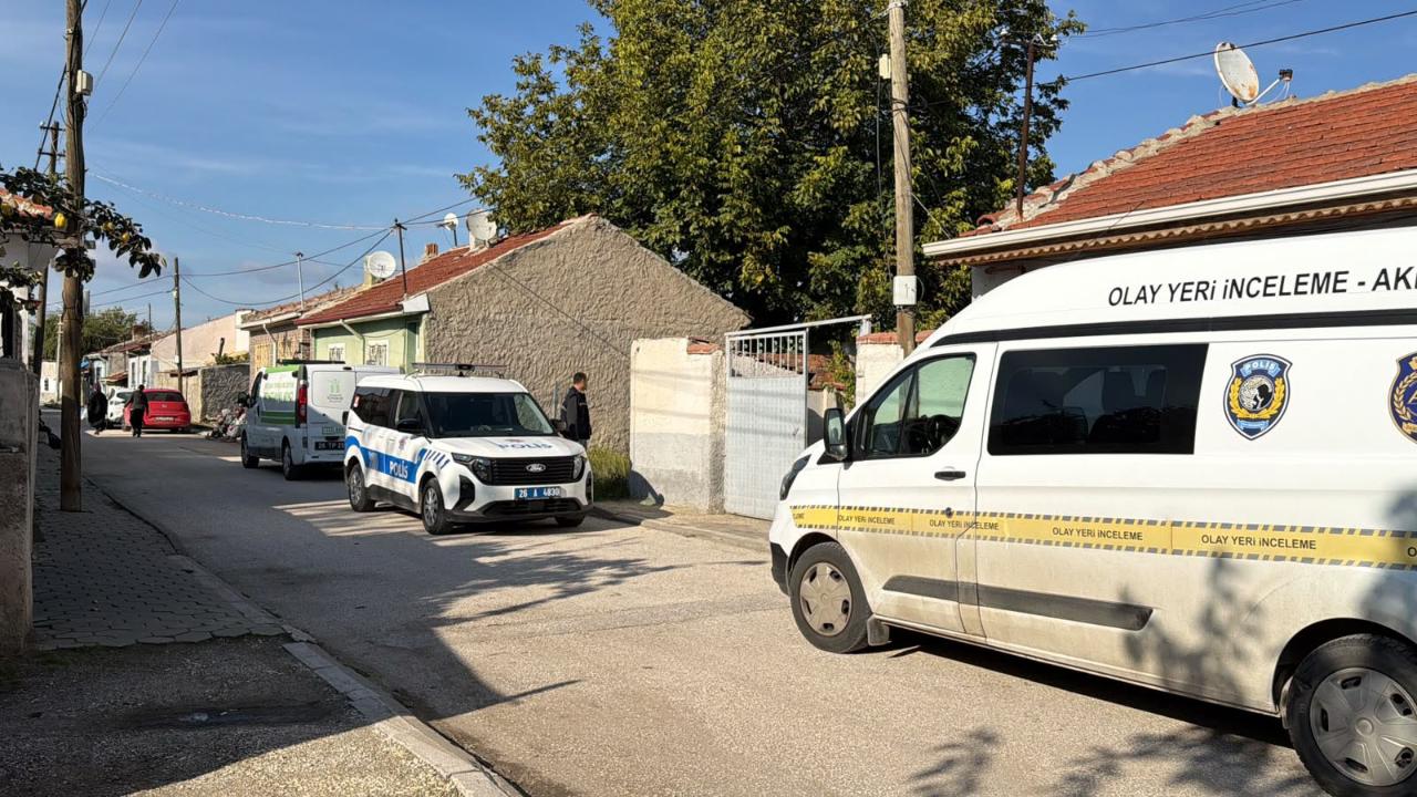 Misafirliğe gittiği evde ölü bulundu!