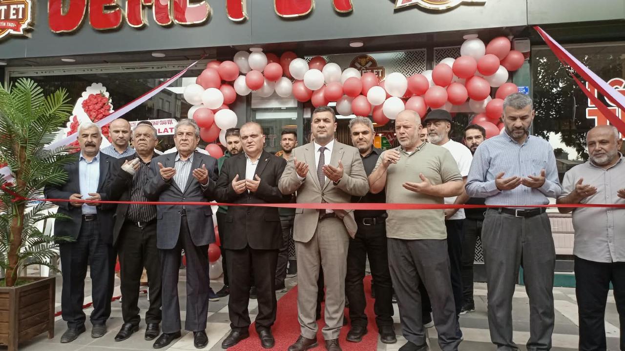 Urfa’da yılların kasabı Ahmet Demet kendi işletmesini açtı!