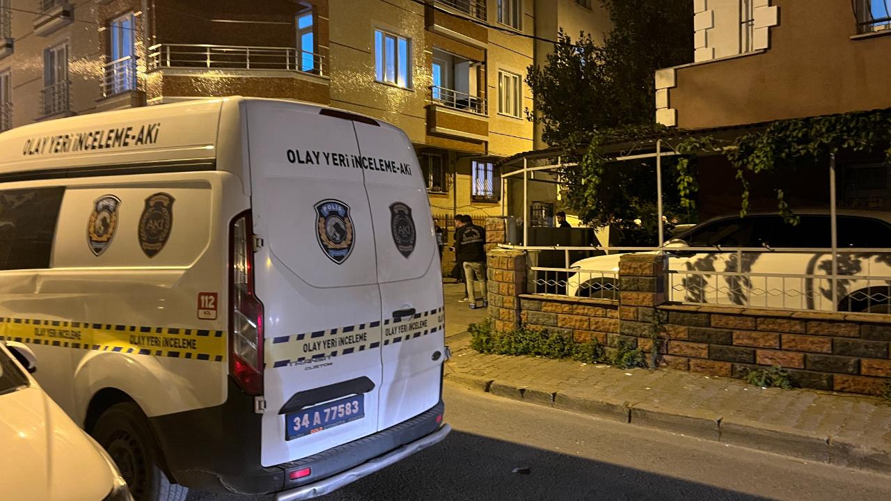Sokak ortasında silahlı saldırı: Yaralı var!