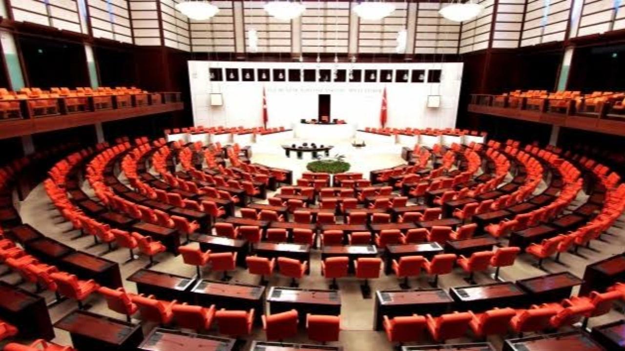 TBMM’de yeni yasama yılı: Gündemde kritik başlıklar!