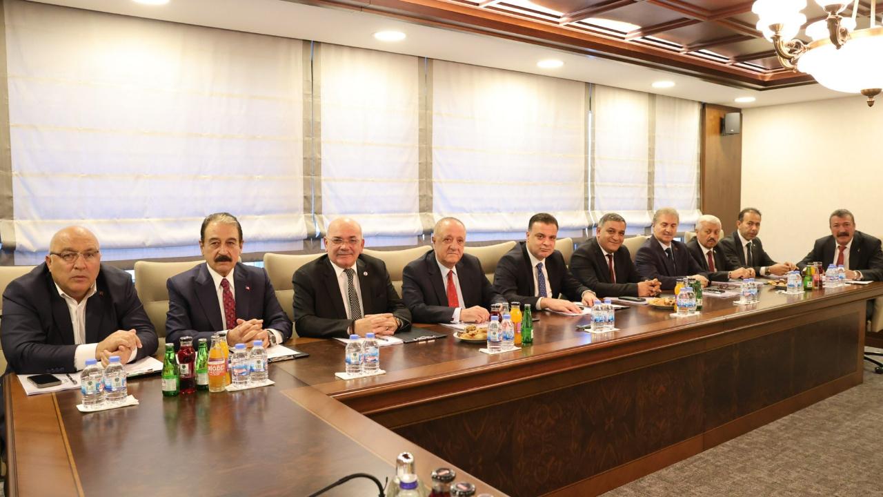 TESK'te yeni dönem! ŞESOB Başkanı Karacabey de yönetimde yer aldı!