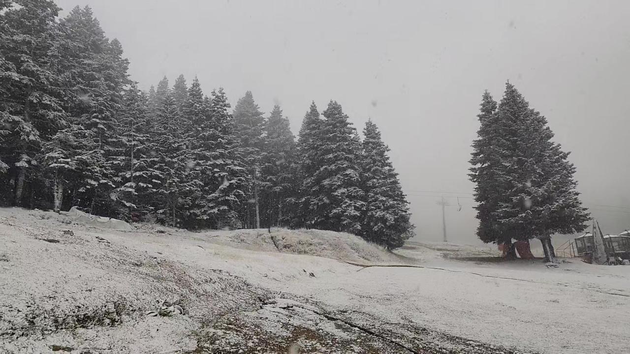 Uludağ'a sezonun ilk karı yağdı