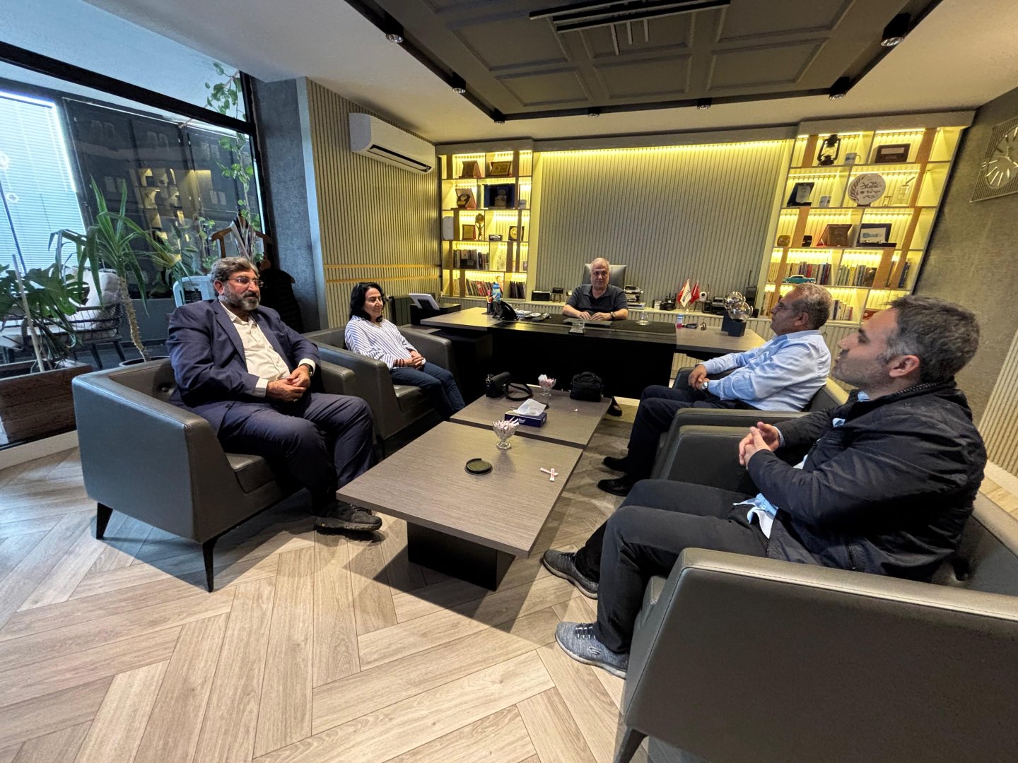 İHD’den AGM Medya’ya nezaket zyareti