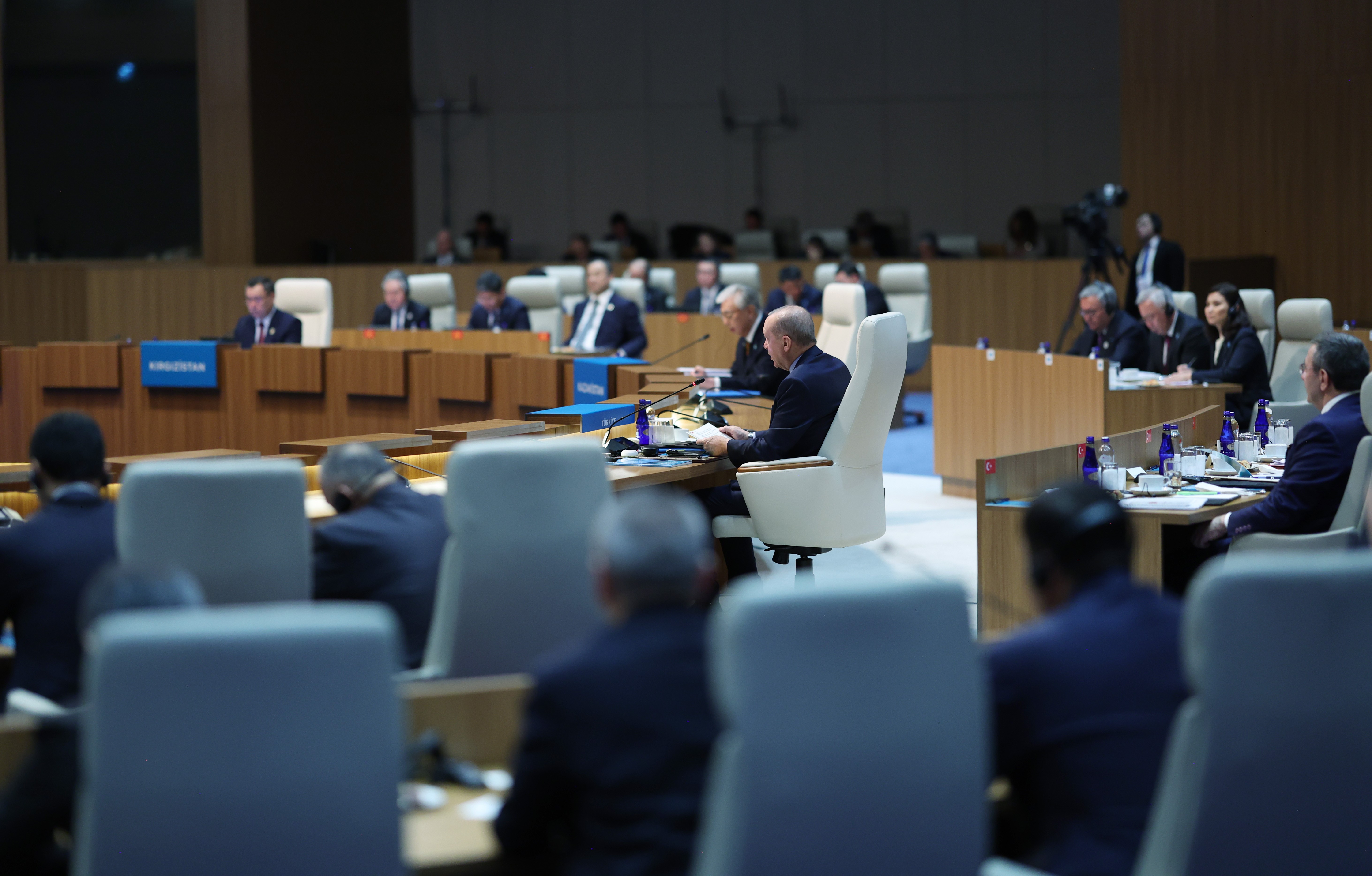 Cumhurbaşkanı Erdoğan: “Türk dünyası ezelden ebede kardeştir”