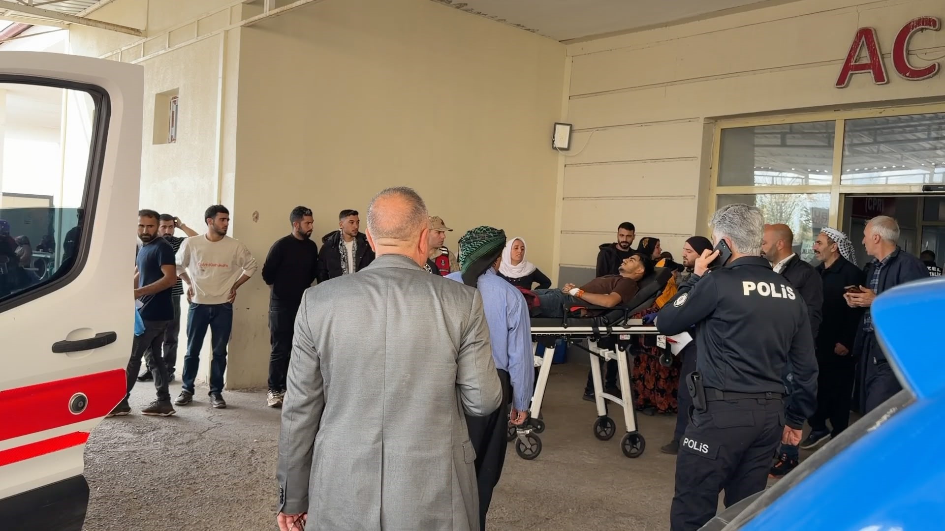 Urfa'da silahlı kavga: Çok sayıda yaralı var!