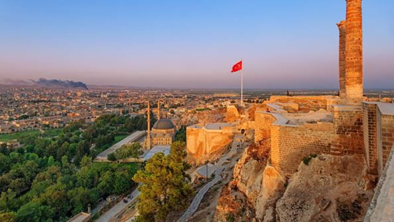 Vasatın Altın Çağı: Nemrudilerin Gölgesinde Zekâ Soluyor