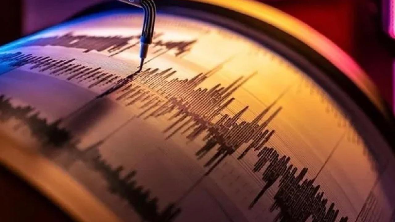Balıkesir Sındırgı'da 4 Büyüklüğünde Deprem